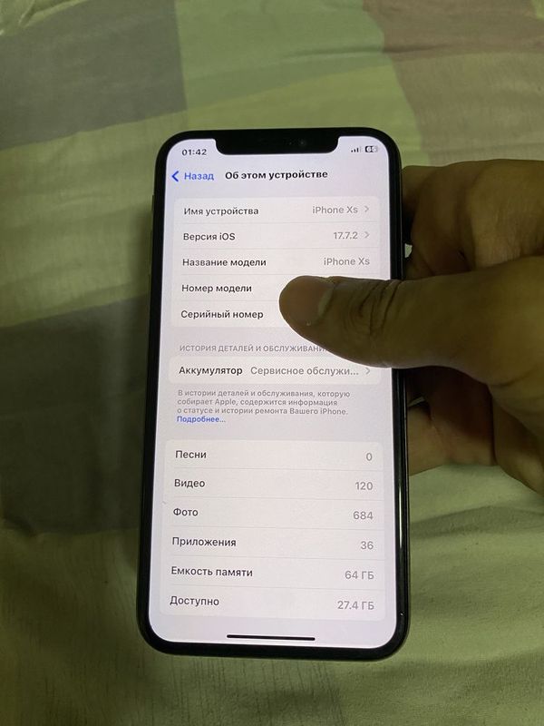 Iphone Xs holati zor fase tru tone hamasi bor qogani rasmda Iphone Xs holati zor fase tru tone hamasi bor qogani rasmda
