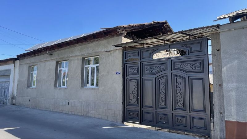 4sotg gaz svet suv kanalizatsiya bor kochani yuziga 50m srochniy sotil