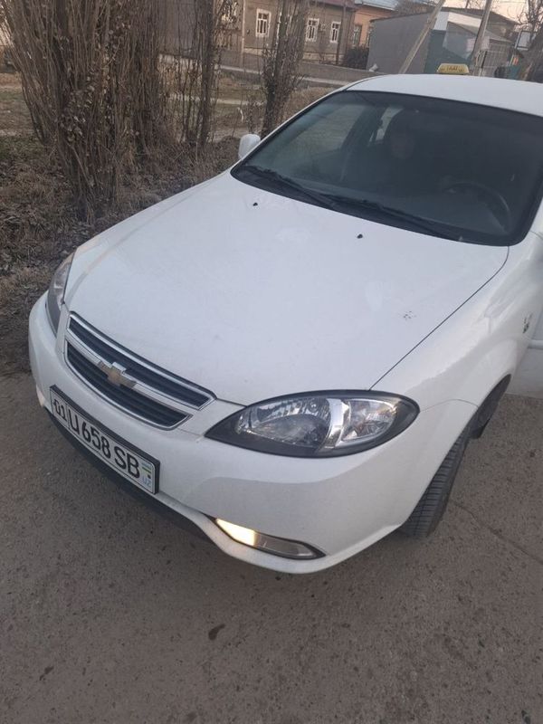 Chevrolet Jentra 1.5