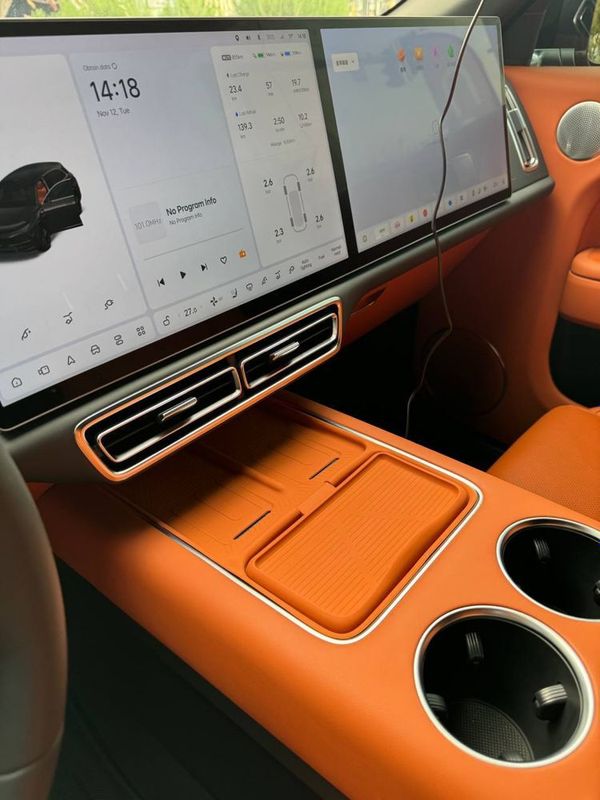 Lixiang L8/L9 uchun komplekt slicon nakladkalar от LiAutoShop Lixiang L8/L9 uchun komplekt slicon nakladkalar от LiAutoShop