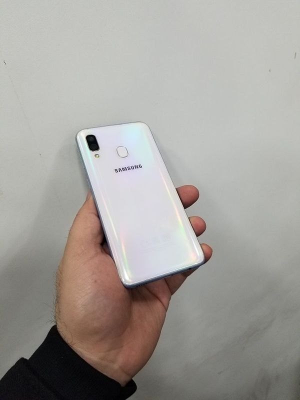 Samsung A40 idial