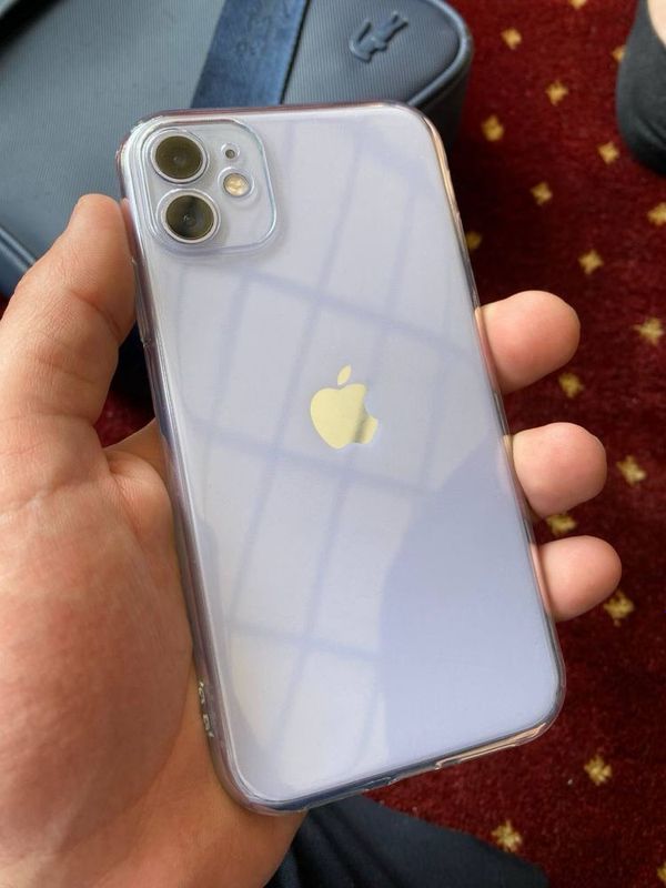Iphone 11 sotiladi xolati ideal Iphone 11 sotiladi xolati ideal