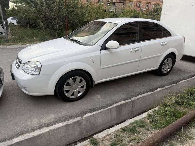 Laseti sotiladi srochni Laseti sotiladi srochni