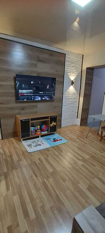 Продаю свой участок по ул.Венгерская, Олтин Водий. 3-ком 1,5-сот Продаю свой участок по ул.Венгерская, Олтин Водий. 3-ком 1,5-сот
