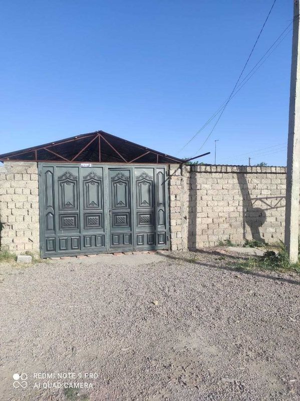 Yangi Toshkent Hovli sotiladi Yangi Toshkent Hovli sotiladi