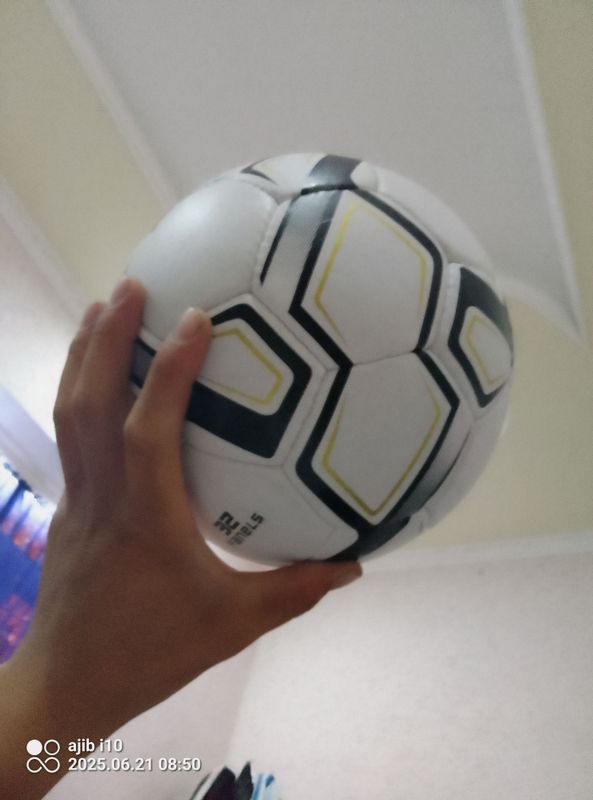 Fudbol tupi ishlab chiqarilgan sanasi 2025 Fudbol tupi ishlab chiqarilgan sanasi 2025
