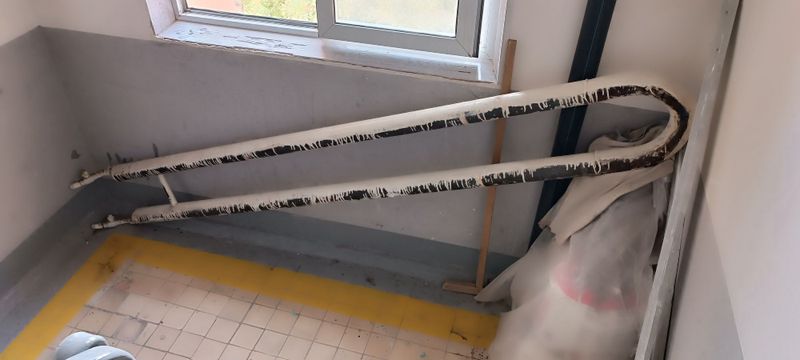 Чугунная б.у труба для отопления в хорошем состоянии,не течёт