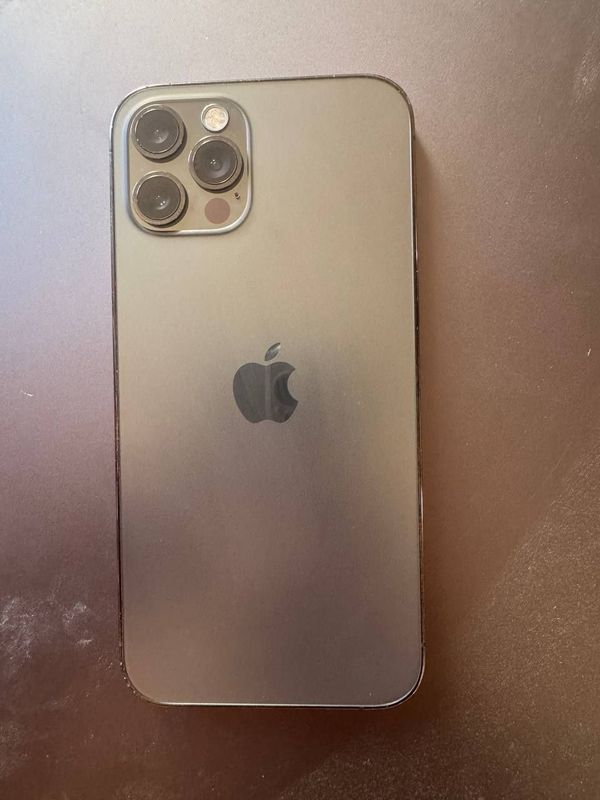 iPhone 12 pro 128 idial