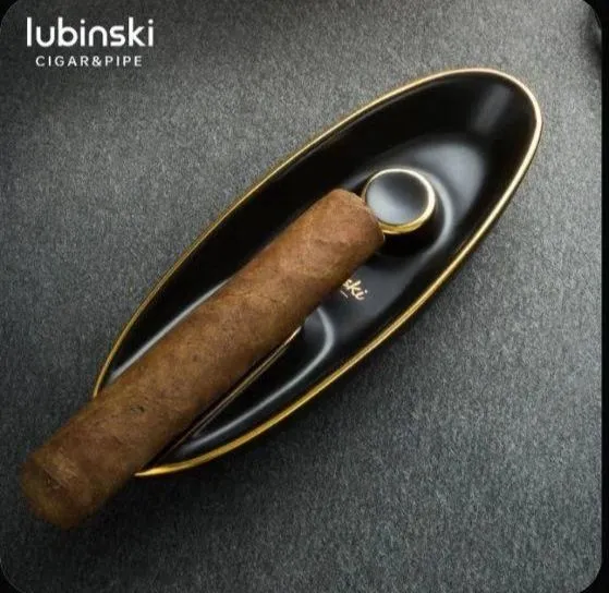 Пепельница для сигар, держатель для сигар