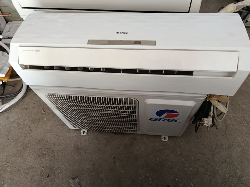 Продаю зима лето кондиционер GREE 12 Продаю зима лето кондиционер GREE 12