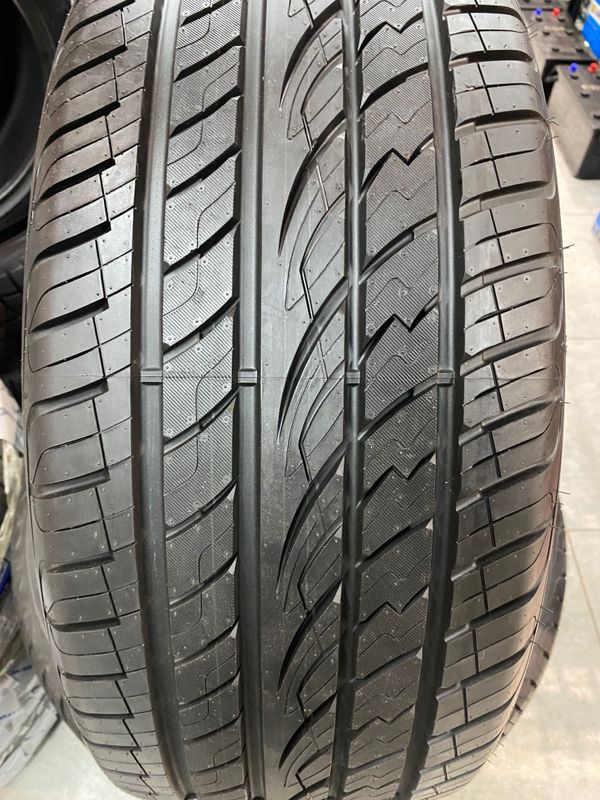 Maxtrek Fortis T5 275/45R22 Maxtrek Fortis T5 275/45R22