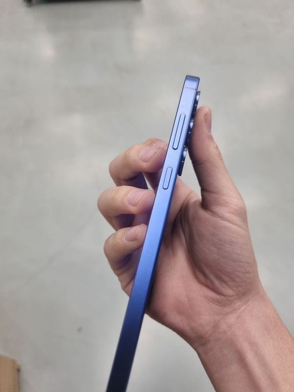 Galaxy S25 plus 8/256 gb Galaxy S25 plus 8/256 gb