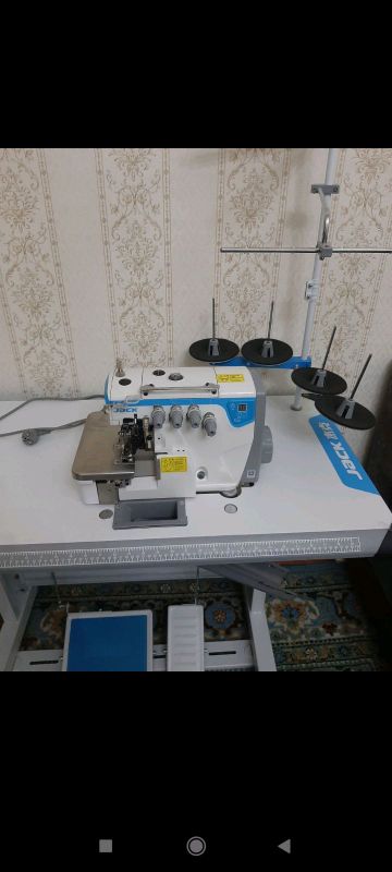 averloq moshin sotiladi
