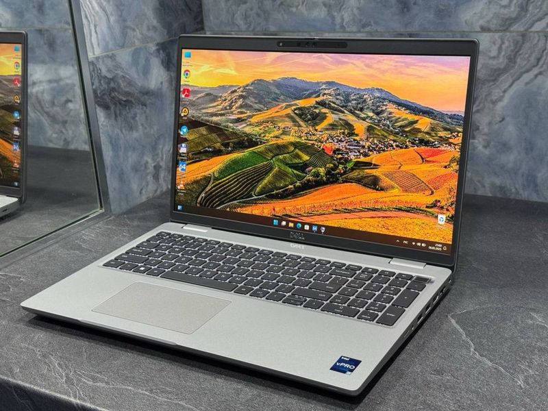 Dell latitude 5530 i7-12800H / DDR 5 16GB / 256 SSDM2 / Nvidia MX 550 Dell latitude 5530 i7-12800H / DDR 5 16GB / 256 SSDM2 / Nvidia MX 550