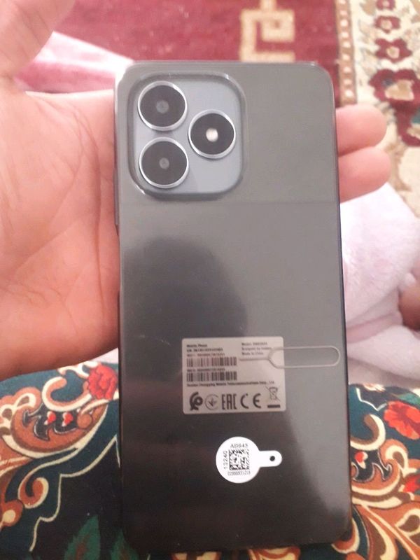 realme not 50 telefoni narxi 1250 ming soʻm imika