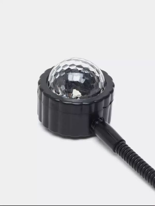 Avtomobil saloni uchun USB portlik