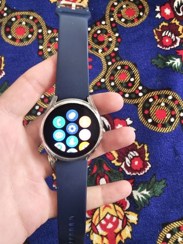 Galaxy Watch 4 sotiladi