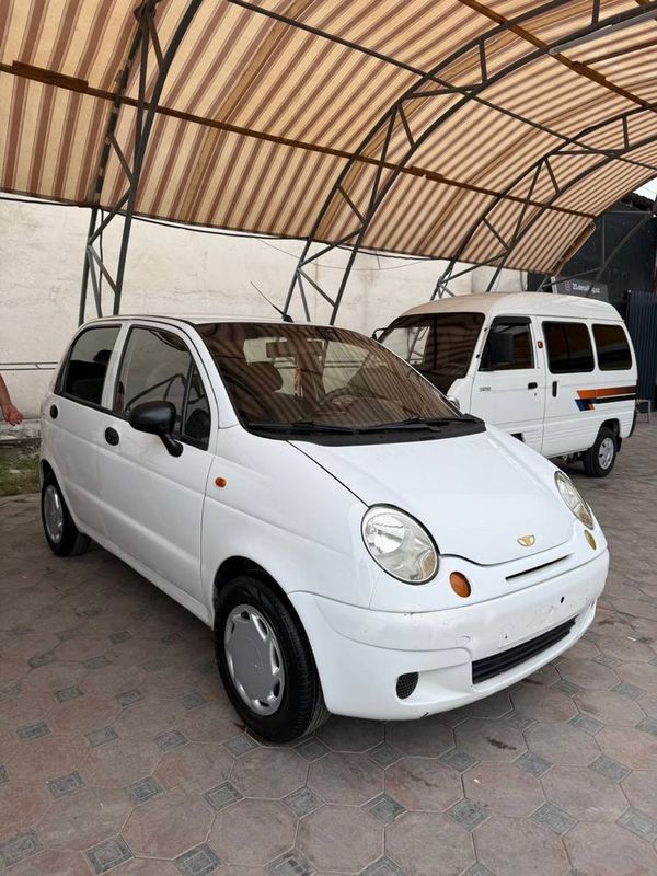 Matiz pol lyuks 2006 yil 368.000 km Matiz pol lyuks 2006 yil 368.000 km