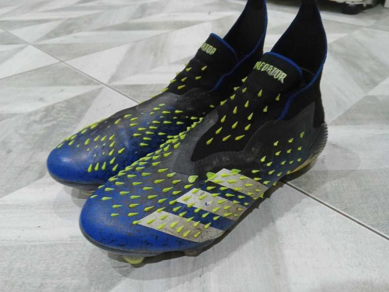 Бутсы adidas predator 36-37 размера