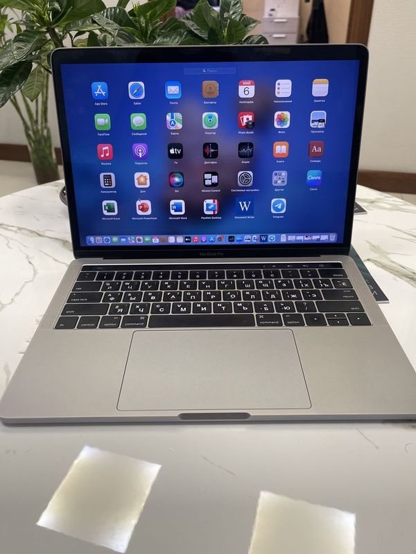 MacBook Pro 2016 год