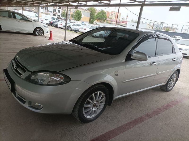 Продается Daewoo Lacetti Hatchback 2005 г. в отличном состоянии