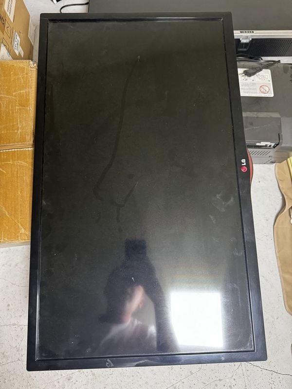Продам телевизор lg 32 Продам телевизор lg 32