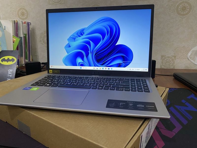 Acer aspire 3 core i5