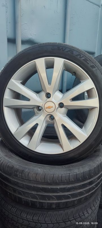 17 kaptiva 4 diska 4*114, balon 17 kaptiva 4 diska 4*114, balon