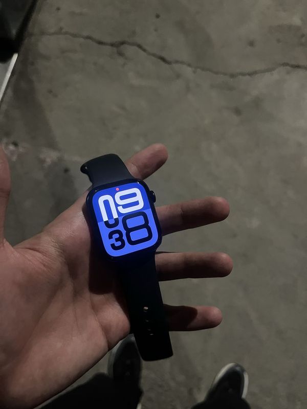 Apple watch series 7 45mm 100% srochno Apple watch series 7 45mm 100% srochno