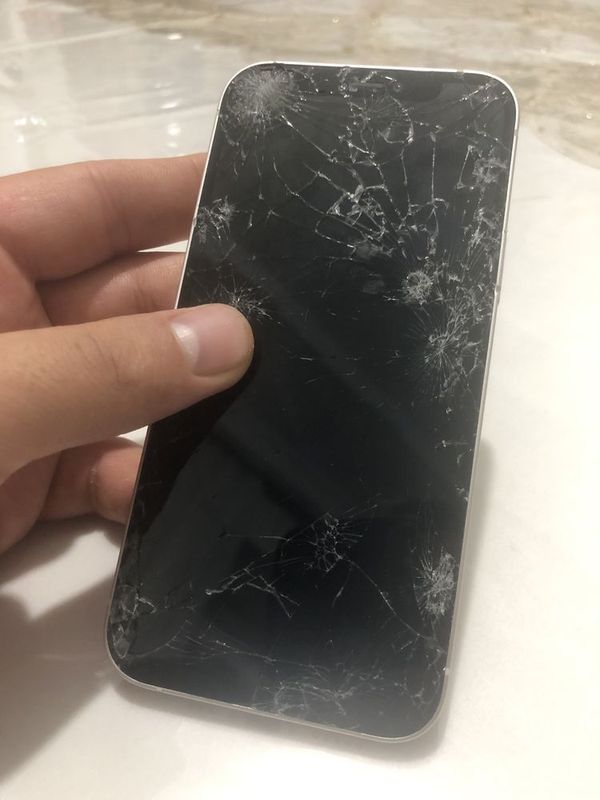 Iphone 12 hcnmasi yo teli ozi qoganini telda gaplshamz hullas kelshtrb Iphone 12 hcnmasi yo teli ozi qoganini telda gaplshamz hullas kelshtrb