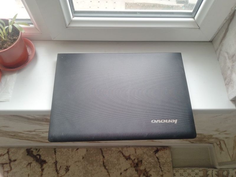 Lenovo "arzon narxda bervoramiza" srochnaga