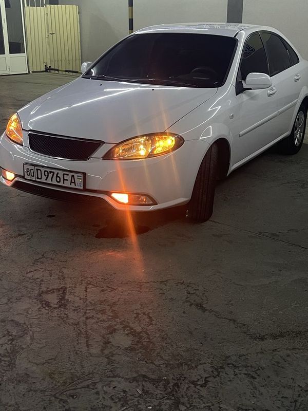 Lacetti 1,8 2012
