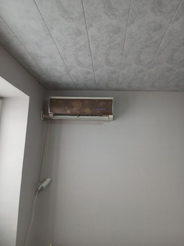 2 xona, 0,6 sotix hovli. Sergeli-.Xonobodda 2 xona, 0,6 sotix hovli. Sergeli-.Xonobodda