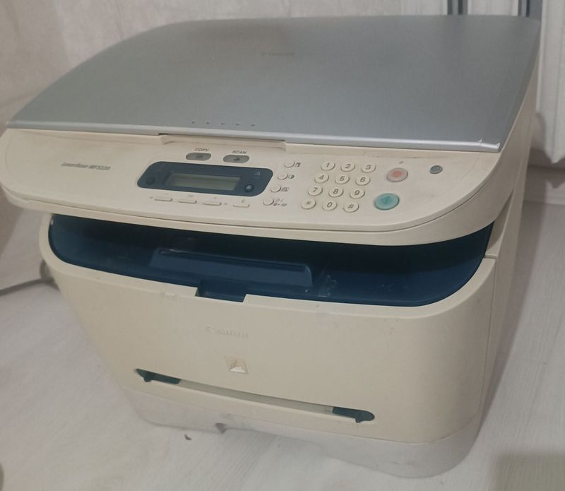 Продаются принтер canon 3 в 1 Продаются принтер canon 3 в 1