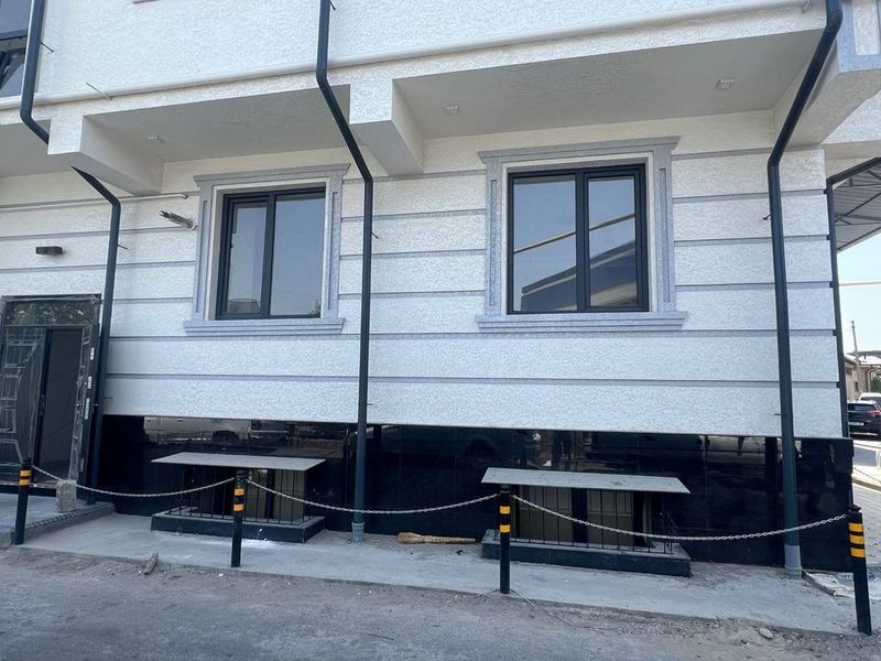 Sergeli tumani 1-qavat uy