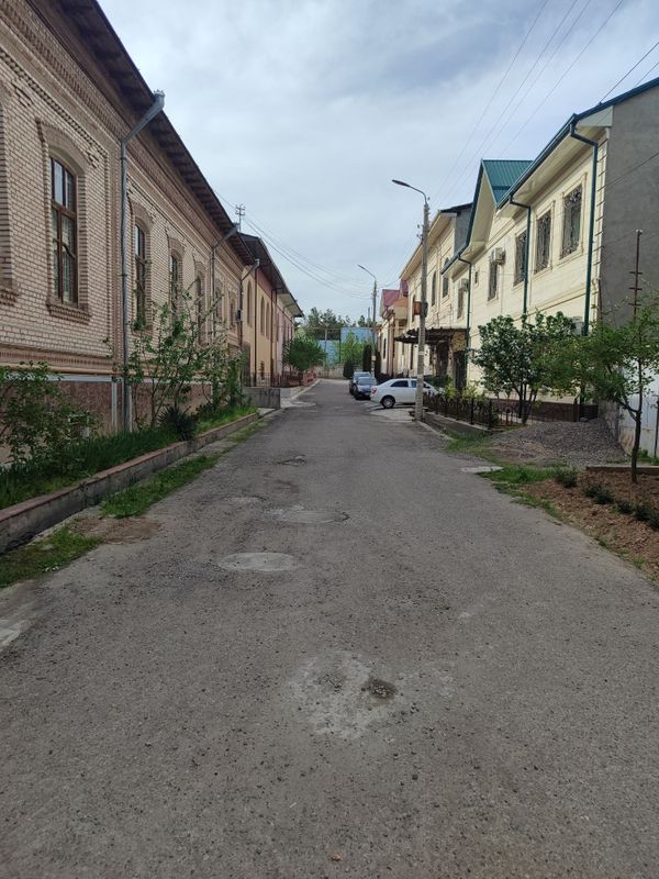 Yunusobod Tumani Elitniy Maxalla 20x30 fasad Gvardevskiy Shaxar Tomoni