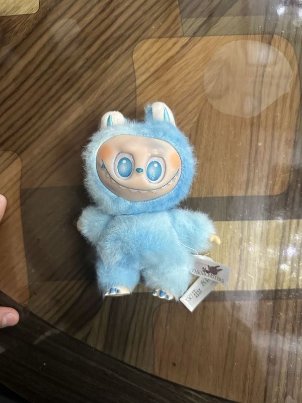 Синий Лабубу продаю