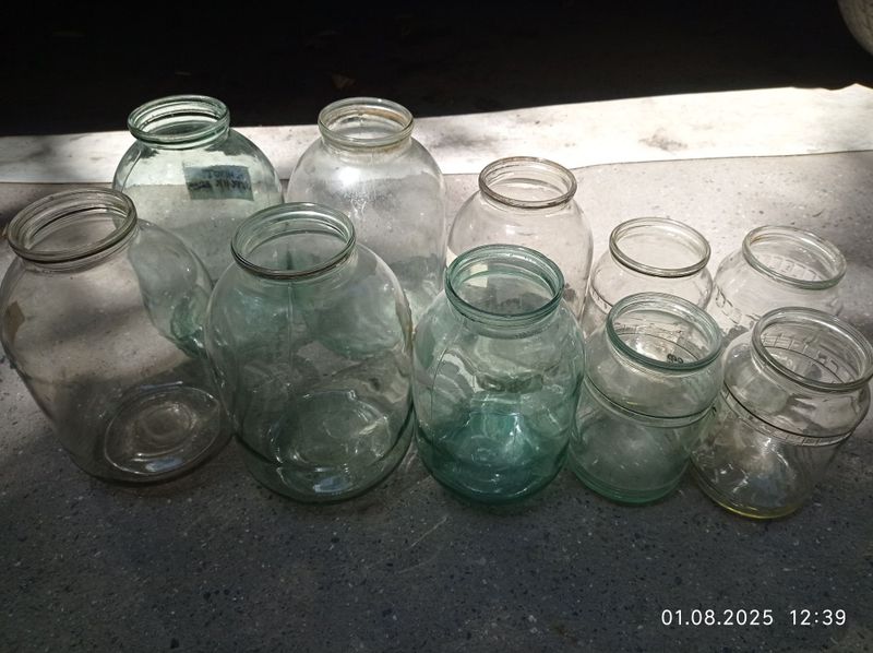 Продаются банки 3л. 2л. 1л.