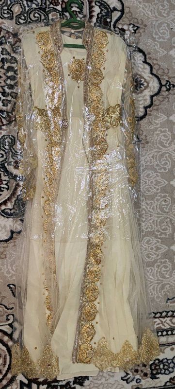 Qizla keln salom kymlar M razmer 150.000 Qizla keln salom kymlar M razmer 150.000