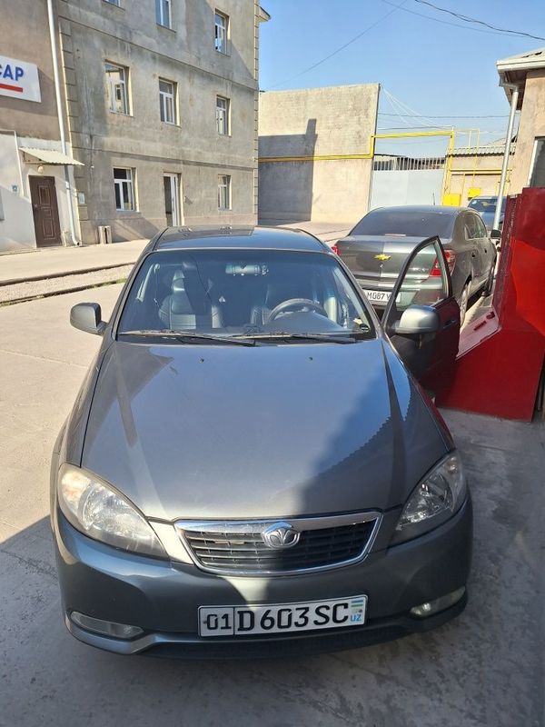 Срочно продаётся автомобиль жентра евро автомат 2015 г 8500 $ Срочно продаётся автомобиль жентра евро автомат 2015 г 8500 $