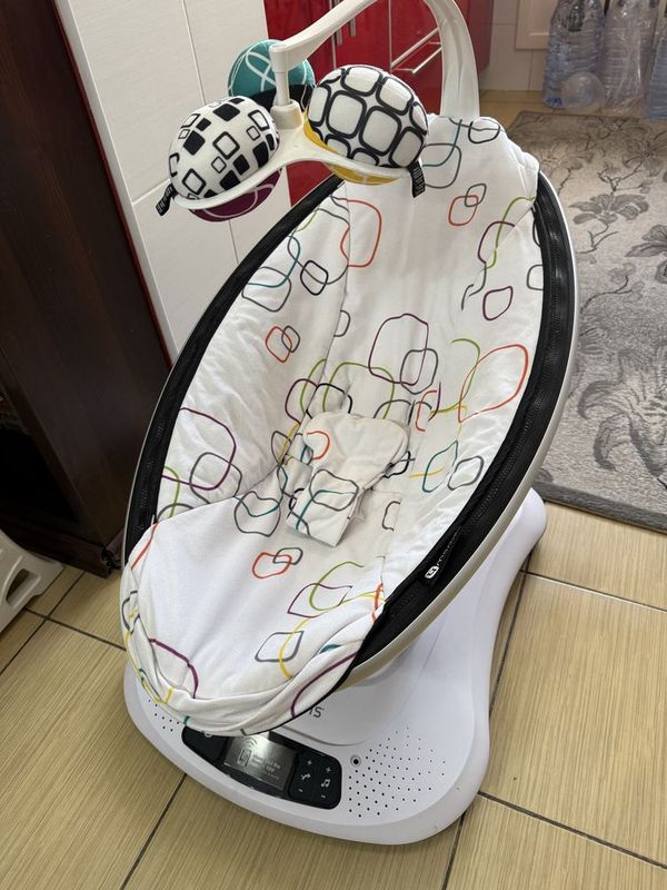 Продам электрокачалку 4Moms Продам электрокачалку 4Moms