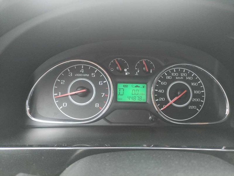 Продаю автомобиль Chevrolet Gentra в отличном состоянии Продаю автомобиль Chevrolet Gentra в отличном состоянии
