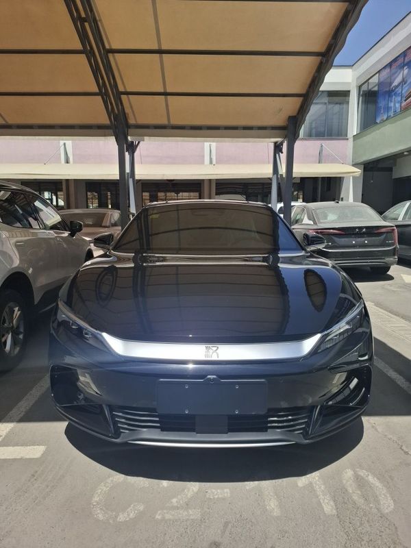 BYD Xan 2025 yil BYD Xan 2025 yil