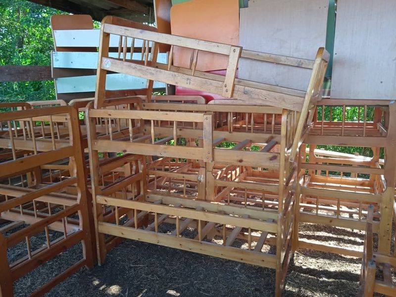 Детские караватлар сотилади 3 йошдан 10 ёшгача Детские караватлар сотилади 3 йошдан 10 ёшгача