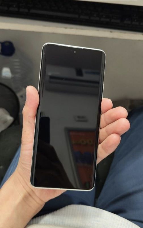 Redmi note 13 pro plus 12/512
