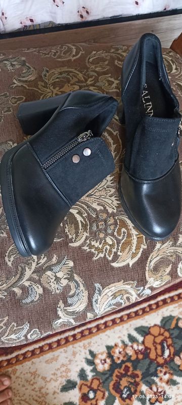 Tufli kuzgi
