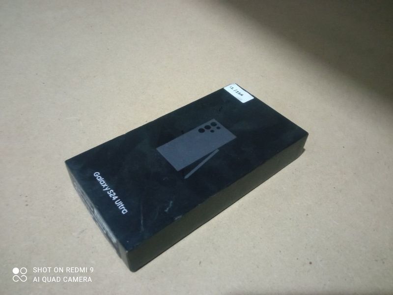 Samsung Galaxy s24 ultra karobka qutisi Samsung Galaxy s24 ultra karobka qutisi