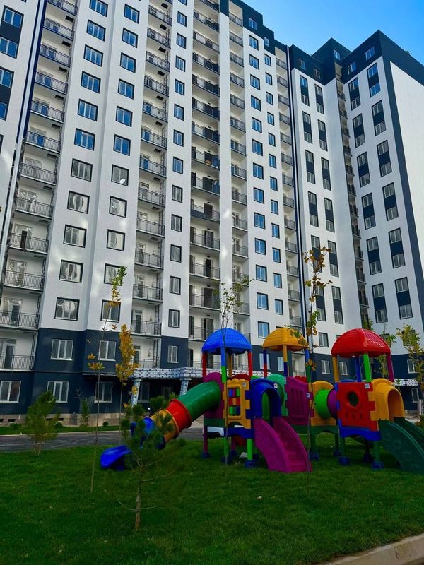 Tez va sifatli tayyor xolatga keltirilgan turar joy majmuasi Tez va sifatli tayyor xolatga keltirilgan turar joy majmuasi