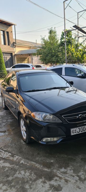 Lasetti Jentra qlingan Lasetti Jentra qlingan