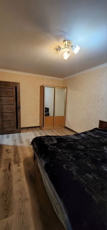 Сдается квартира, Чиланзар 6 квартал, 1/3/5 Сдается квартира, Чиланзар 6 квартал, 1/3/5
